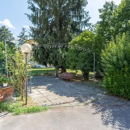 Lenzi - Dimora Storica Villa Lucca